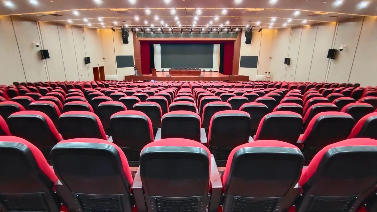 南宫NG28官网会议扩声系统工程产品服务于六安市某学校！